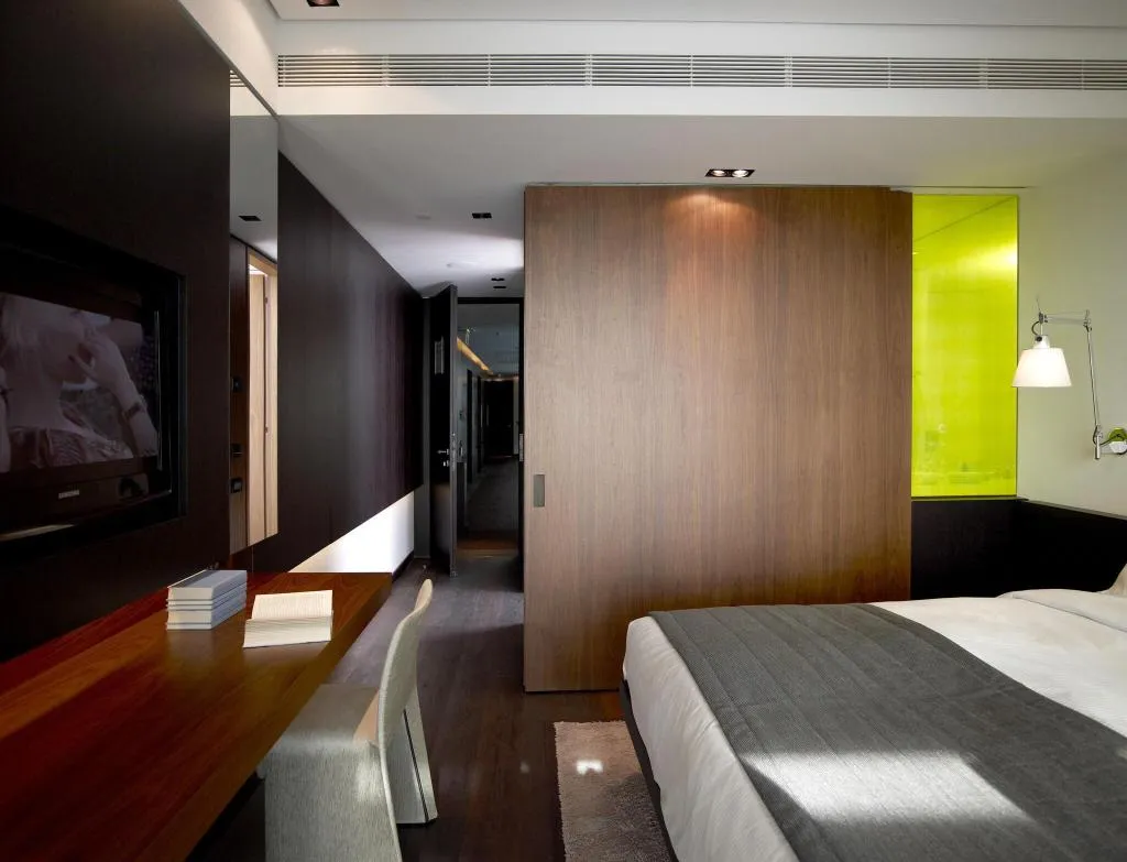 Room, The Met, Halkidiki