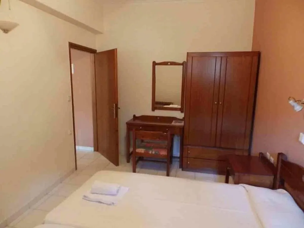Room, Alexandra Hotel, Crete