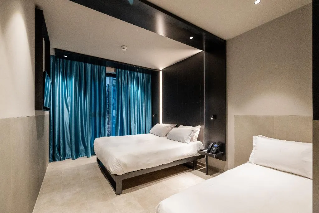 TRIPLE STANDARD Room, Smart Hotel Milano Central Station, Milan