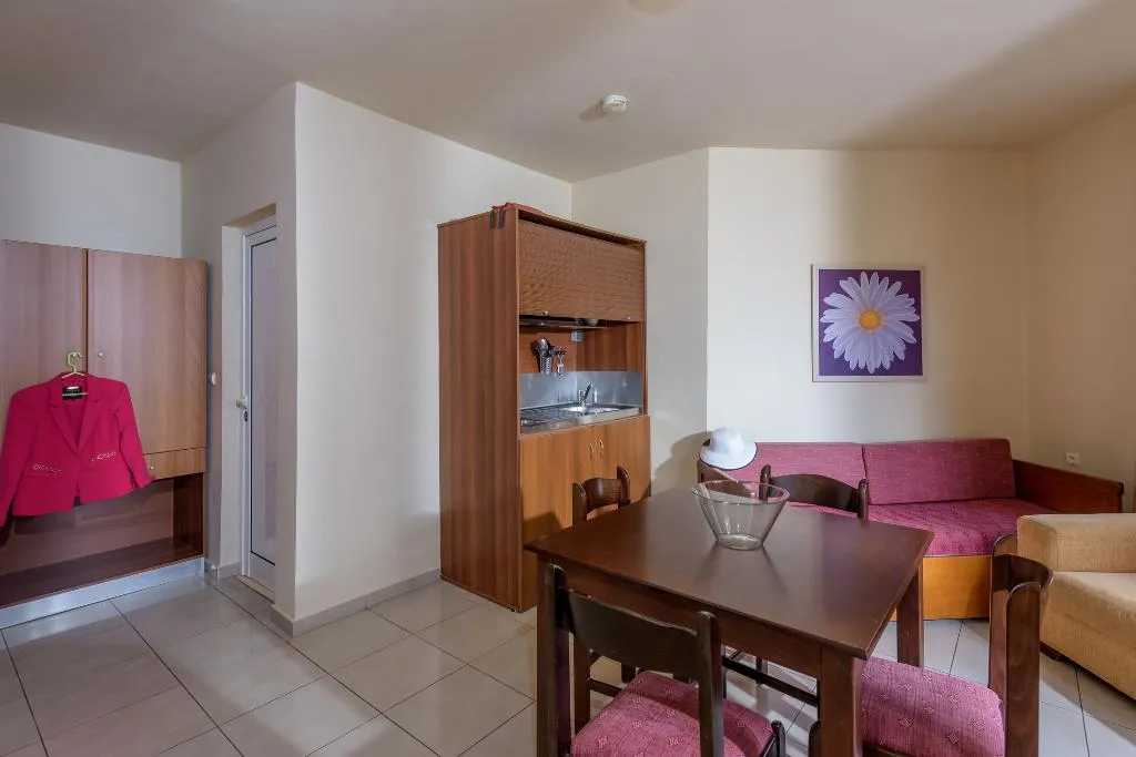 APARTMENT GARDEN VIEW Room, Theo Hotel, Crete