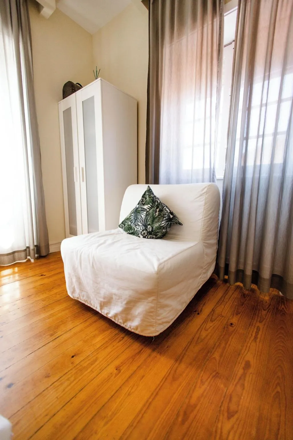 Room, The Beach Corner Guesthouse, Porto