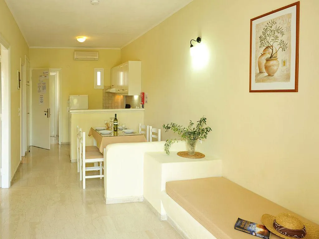 Room, Balaris Apartments, Corfu