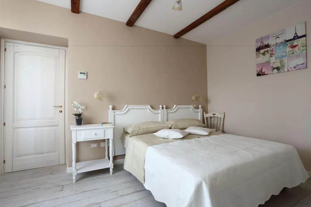 General view, Ambrosio Relais, Naples