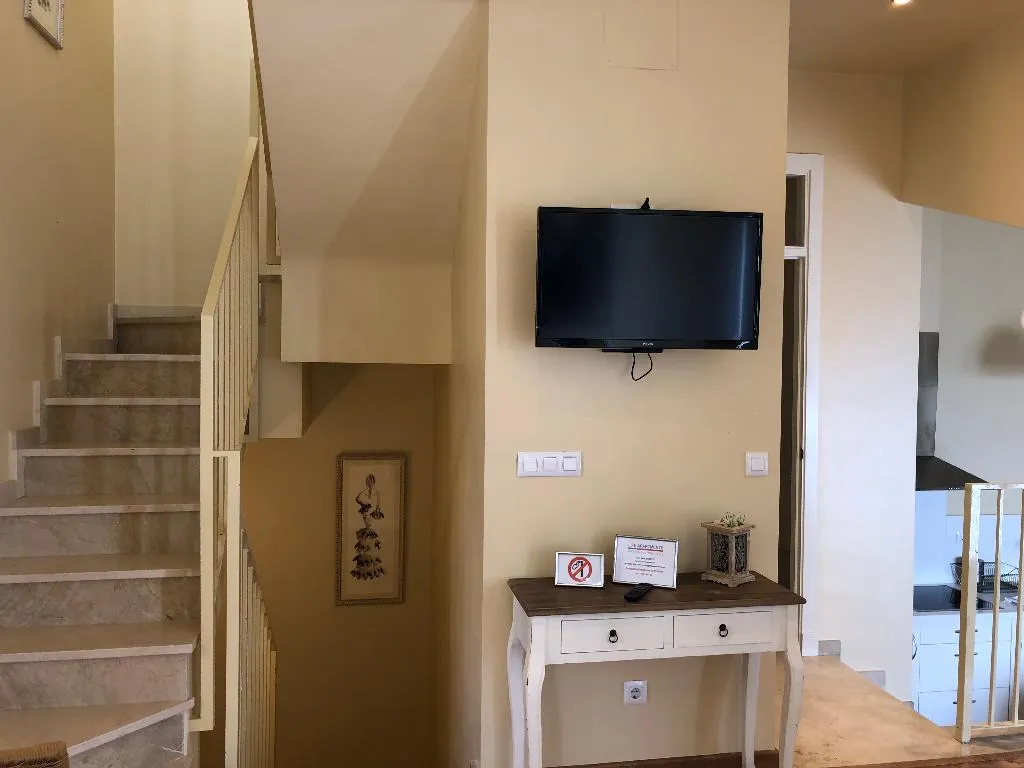 APARTMENT TWO BEDROOMS Room, Life Apartments San Vicente, Seville