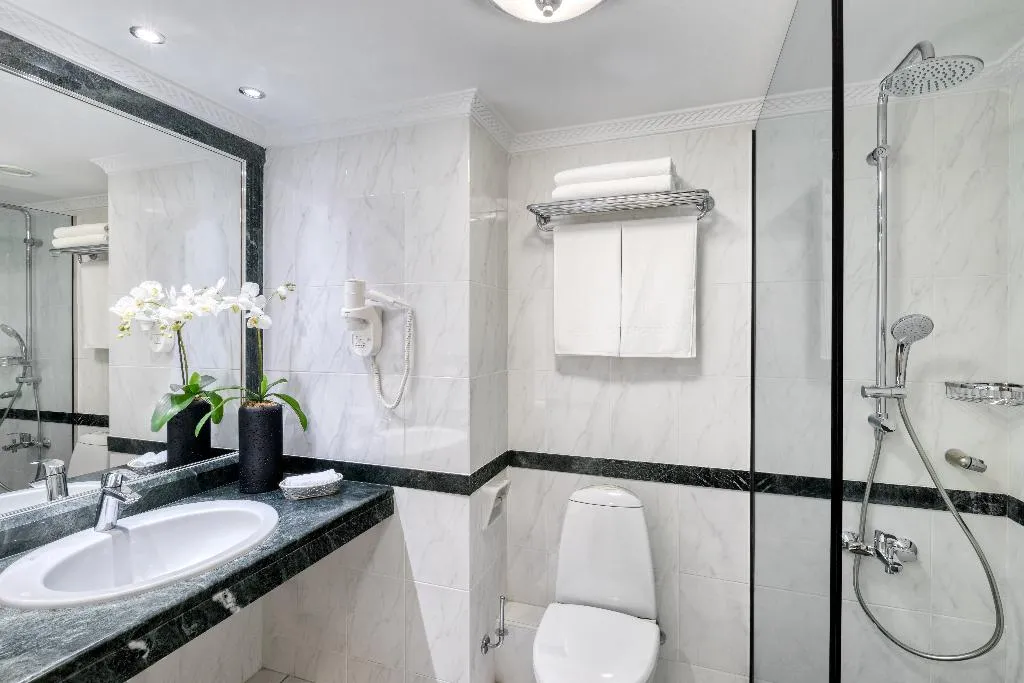 Double or Twin WITH VIEWS Room, Divani Palace Acropolis, Athens