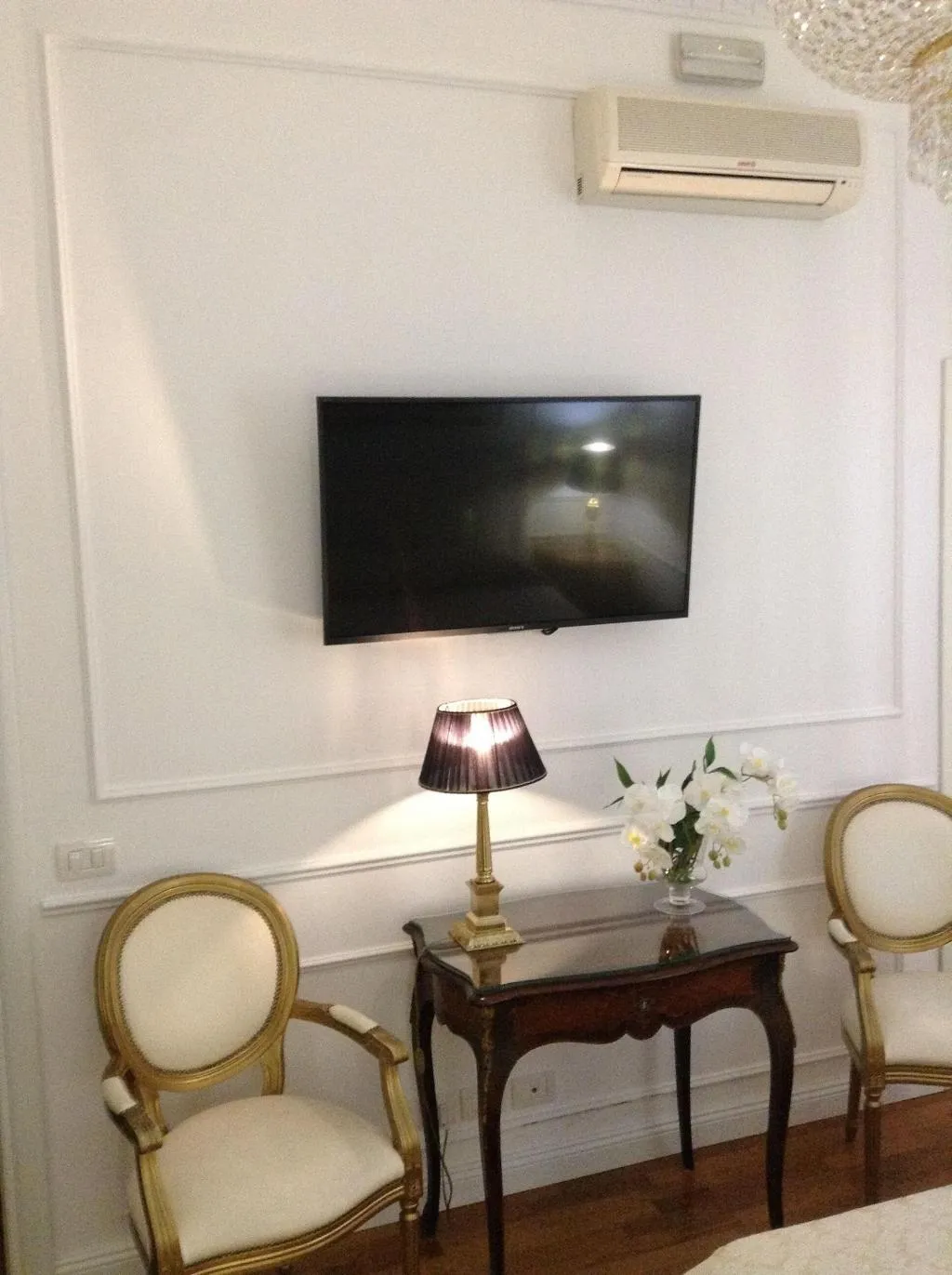 Room, King Plaza, Naples