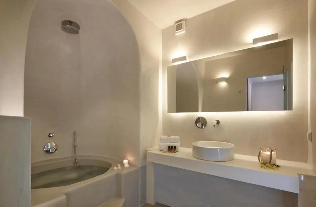 JUNIOR SUITE SEA VIEW Room, Volcano View Hotel, Santorini