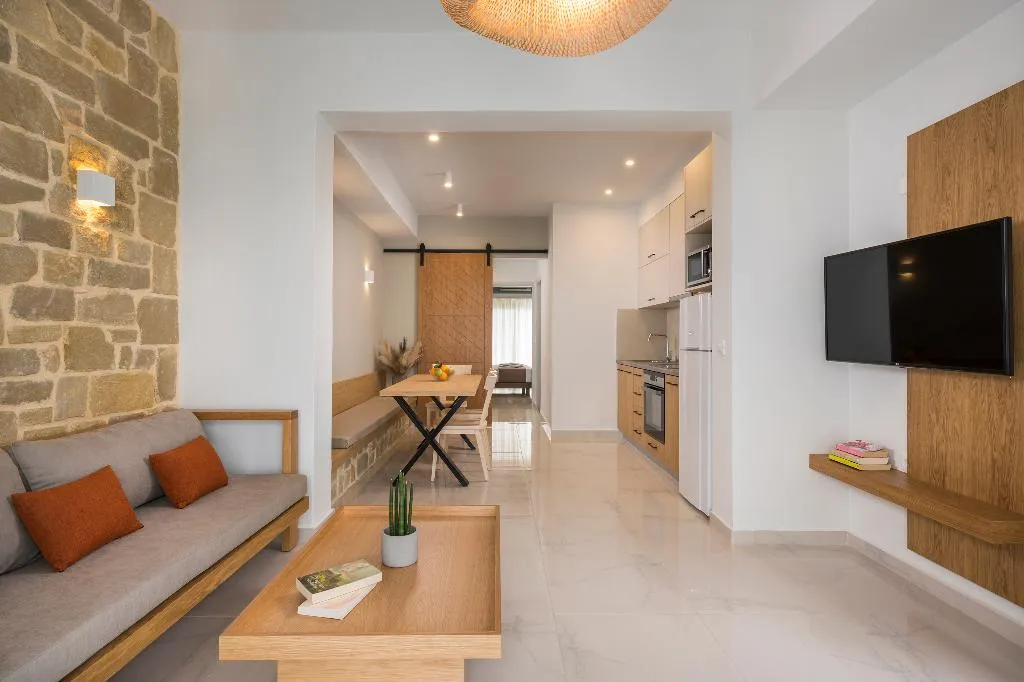 APARTMENT SEA VIEW THREE BEDROOMS Room, Esplanade Apartments, Crete