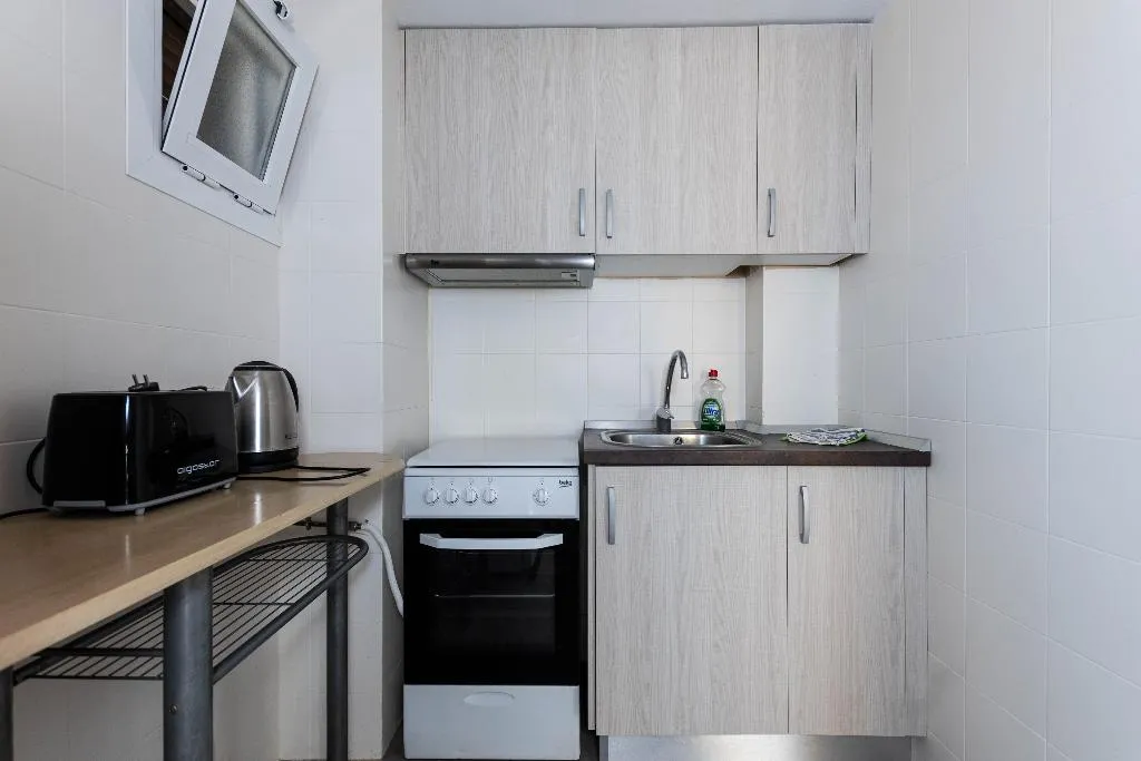 APARTMENT WITH BALCONY Room, Acapulco Apartments, Majorca