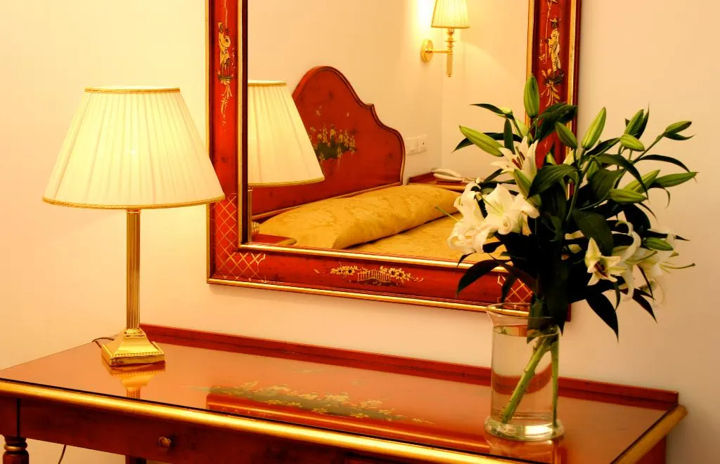 Room, Palazzo Cendon, Venice