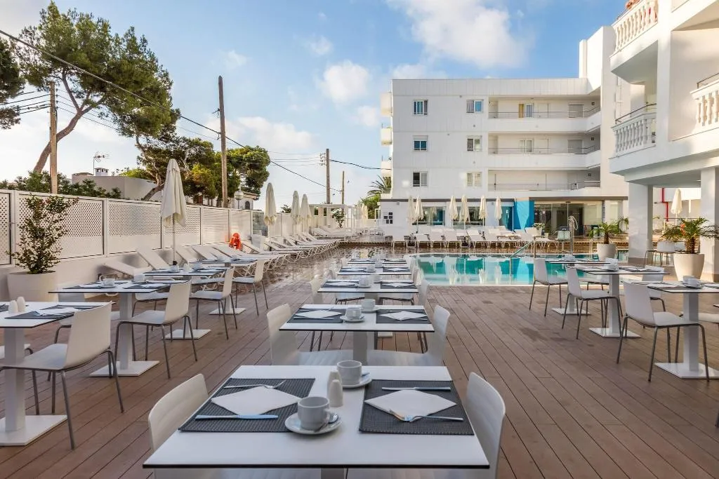 Terrace, Welikehotel Triton Beach, Majorca