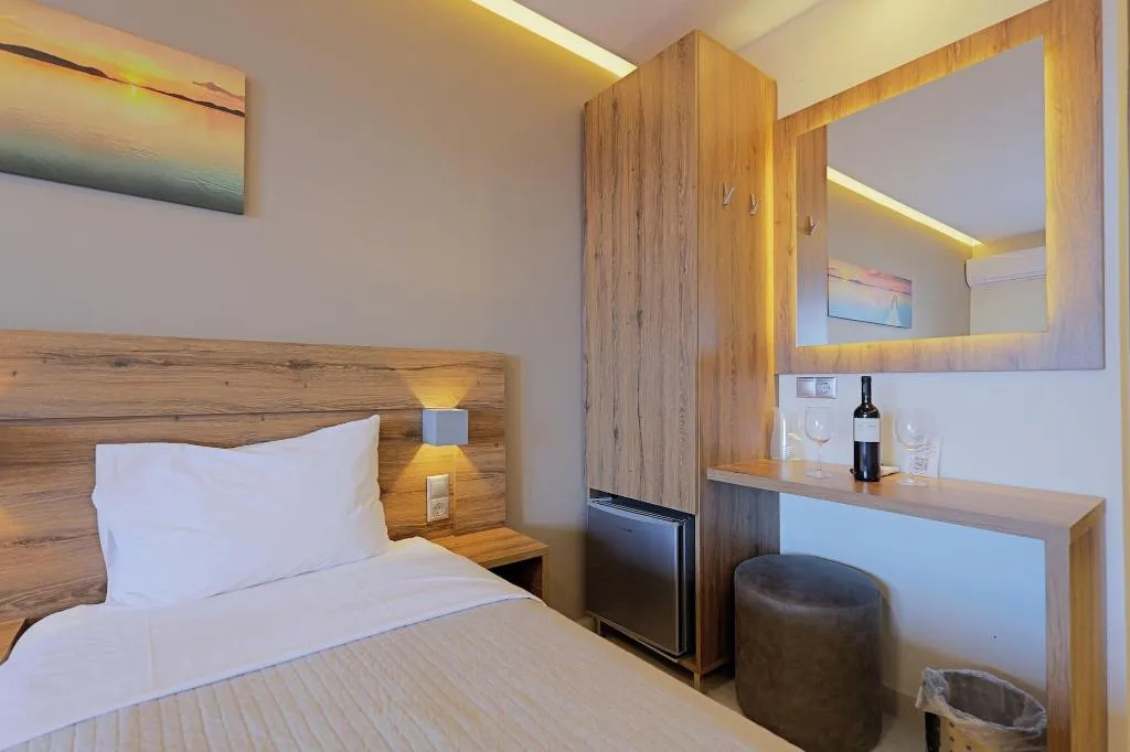 Room, Sunset Hotel, Thessaloniki