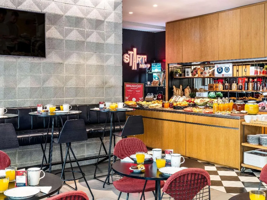 Restaurant, Ibis Barcelona Pza Glories 22, Barcelona