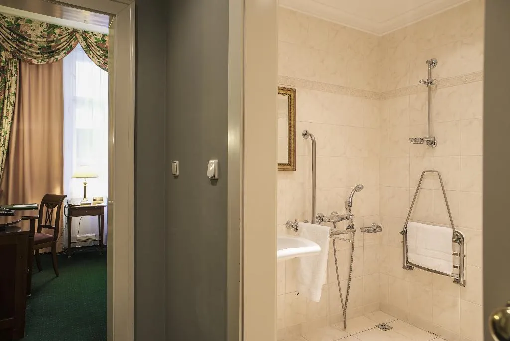 DOUBLE SINGLE USE STANDARD Room, Liberty, Prague
