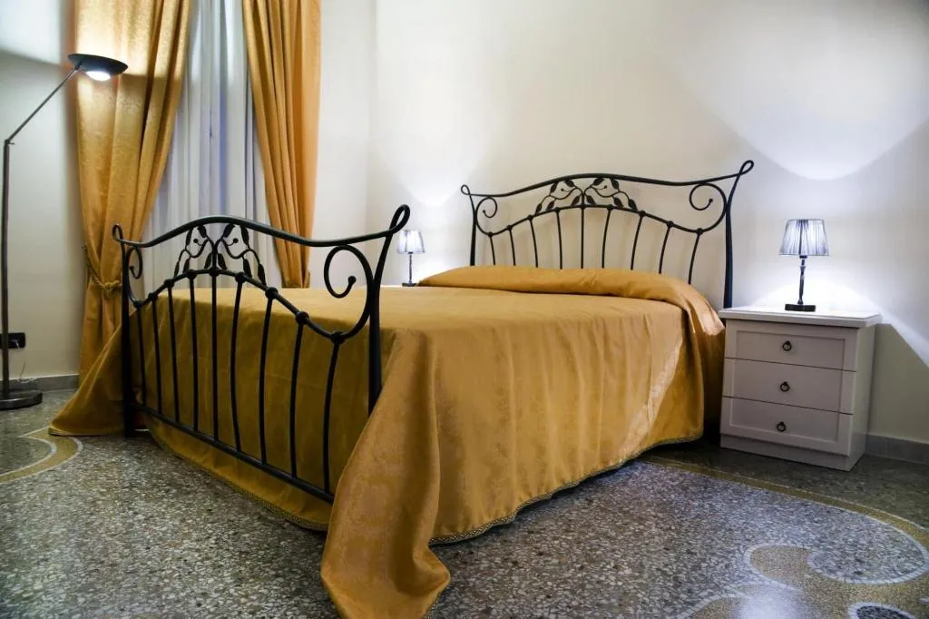 Room, B&B Lepanto, Catania