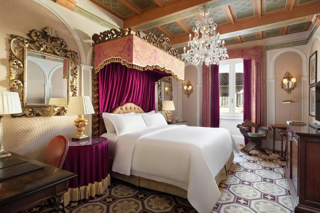 DOUBLE DELUXE KING BED Room, St Regis Florence, Florence