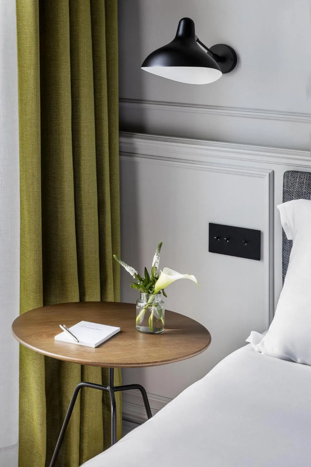 DOUBLE SINGLE USE DELUXE Room, Totem Madrid, Madrid