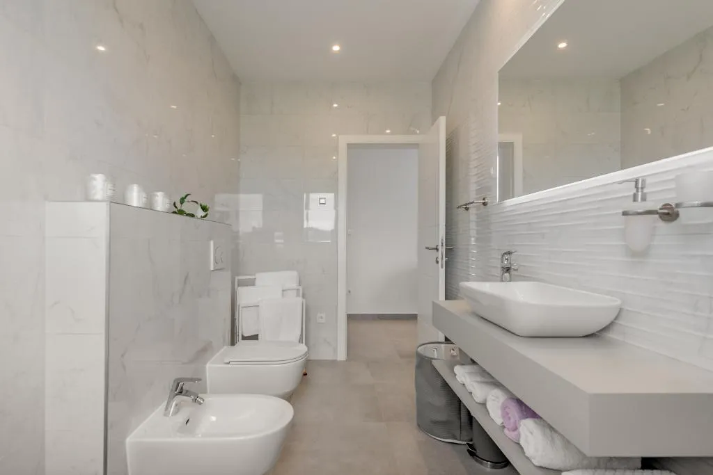 VILLA FOUR BEDROOMS Room, Villa Luna Podstrana, Split