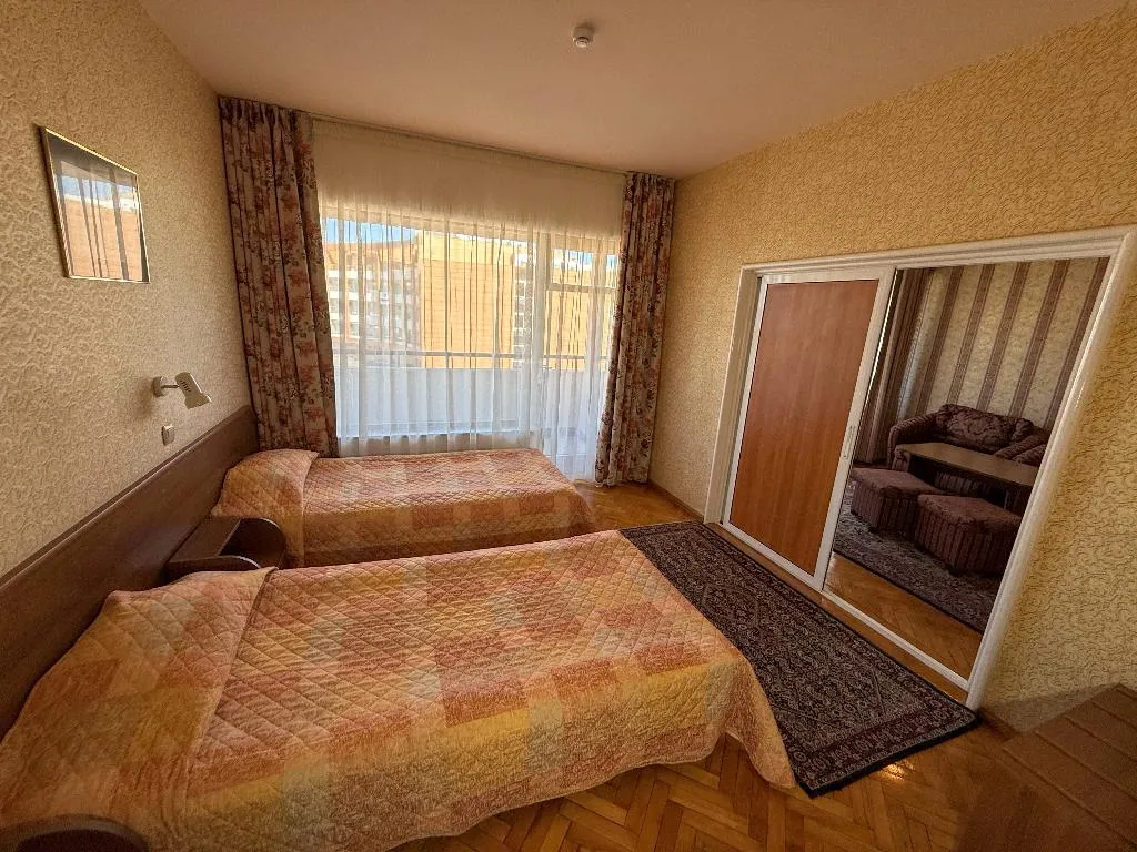 Room, Olymp, Bourgas