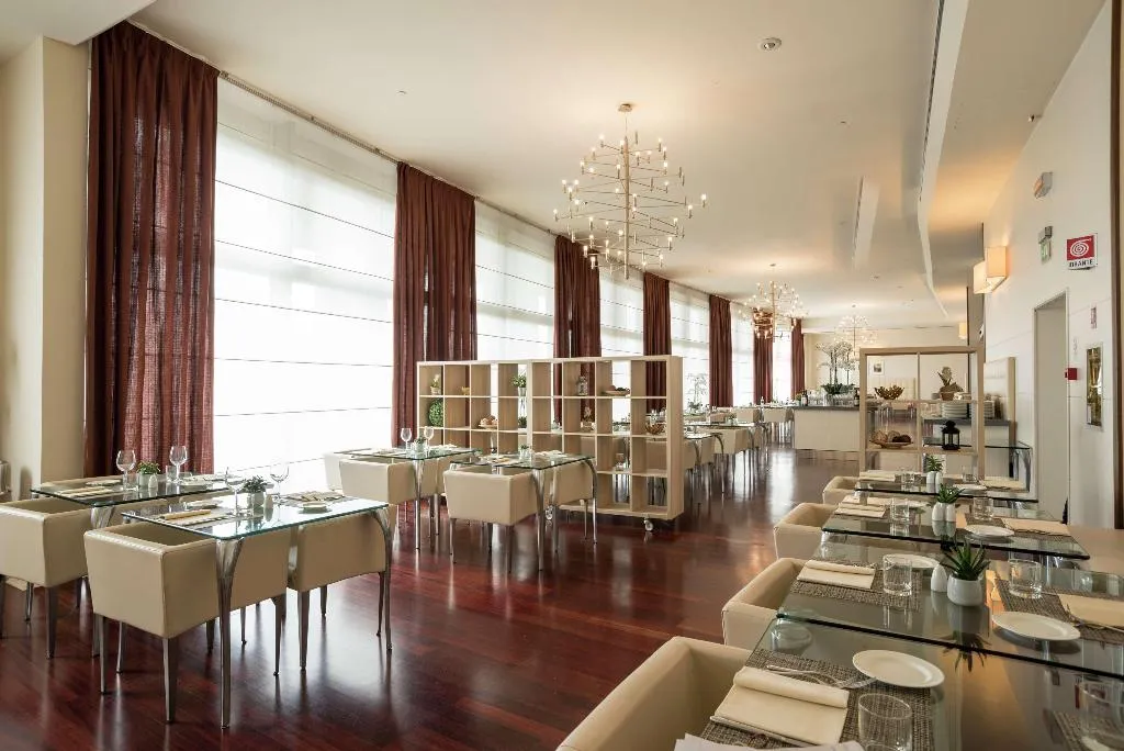 Restaurant, DoubleTree by Hilton Florence Metropole, Florence