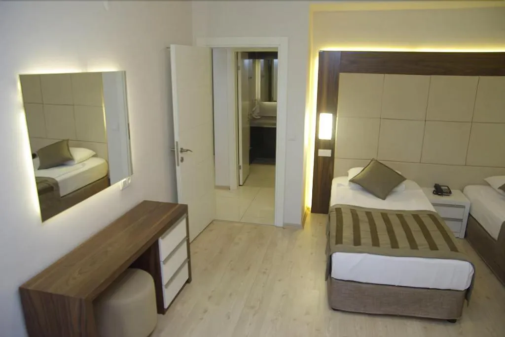Room, Kleopatra Delfino, Antalya