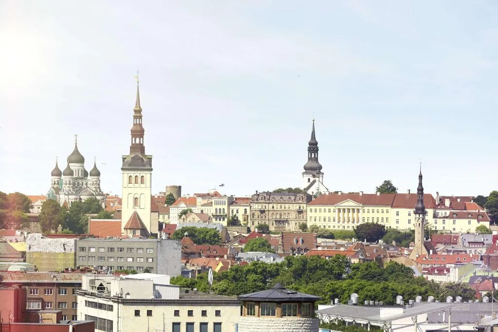 DOUBLE EXECUTIVE KING BED Room, Hilton Tallinn Park, Tallinn