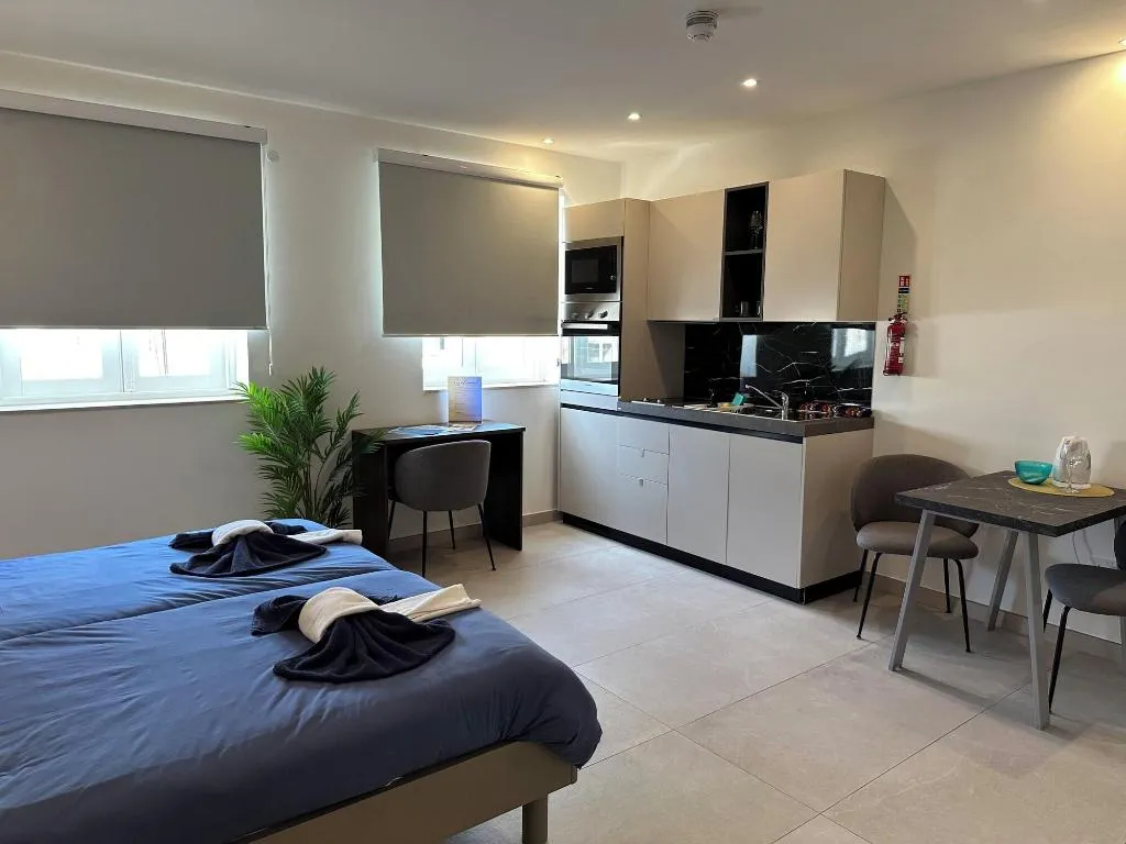 Room, The Central Guesthouse, Malta