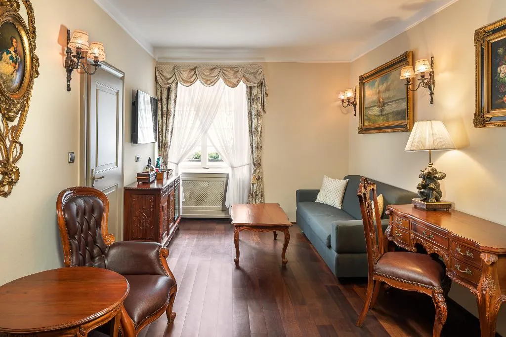 SUITE DELUXE Room, Iron Gate Hotel & Suites Prague by BHG, Prague
