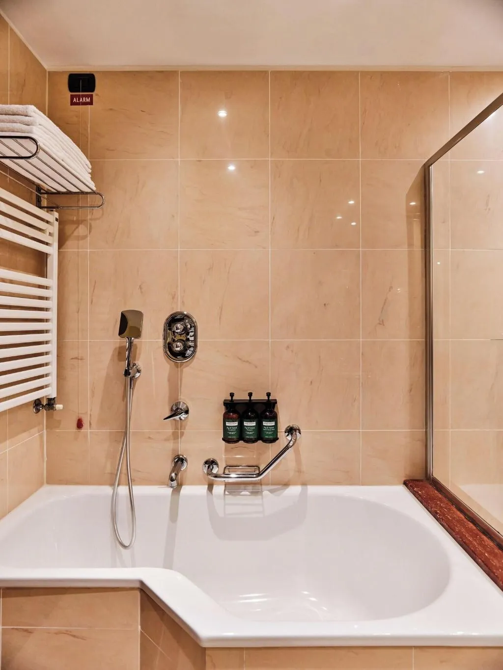 SINGLE PREMIUM Room, Crowne Plaza Milan Malpensa Airport, Milan