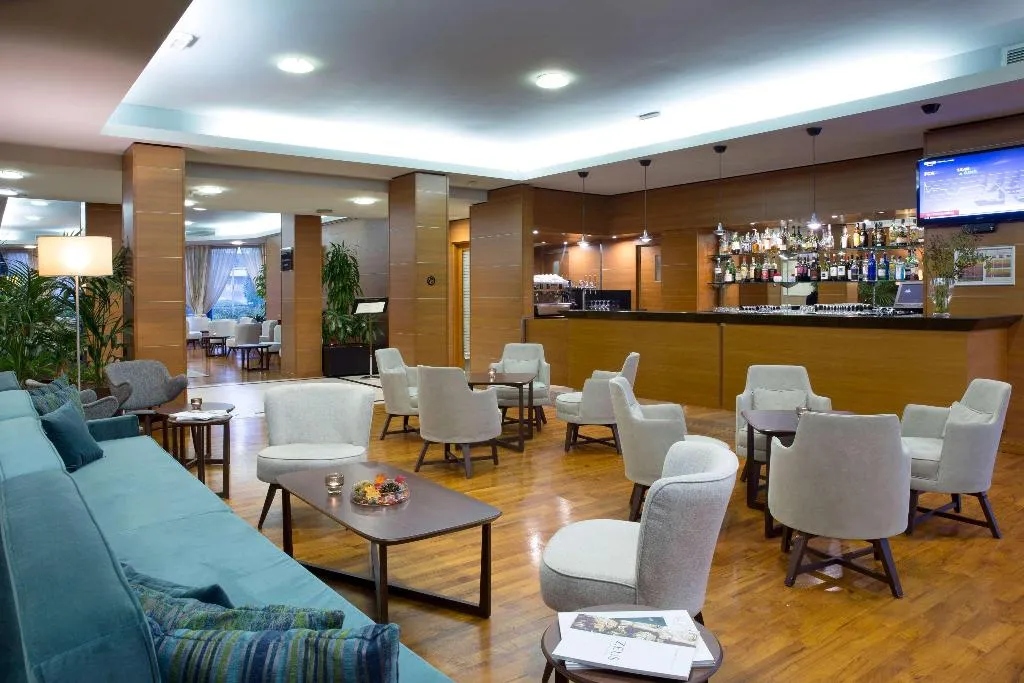 Bar, Dolce by Wyndham Milan Malpensa, Milan