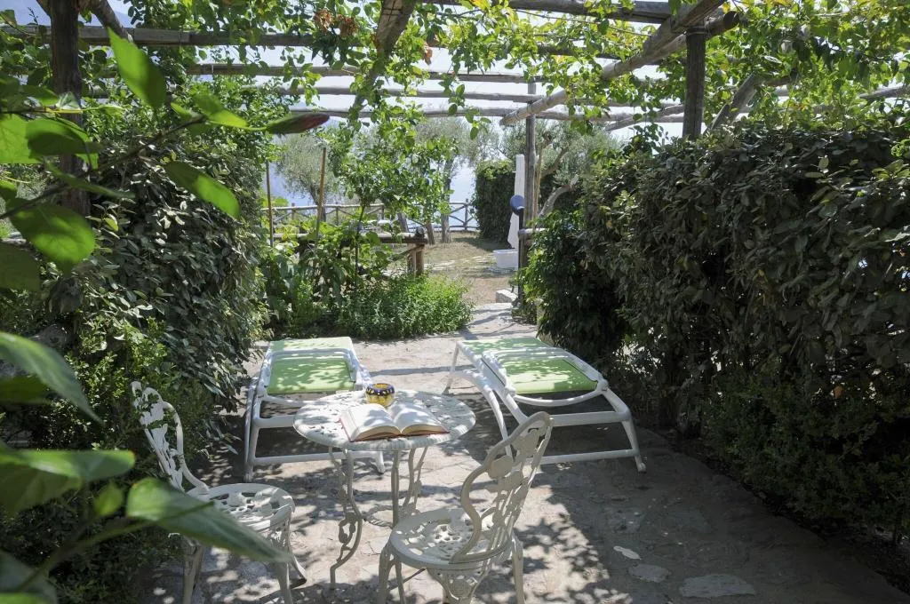 Terrace, Hotel Dimora Fornillo, Naples