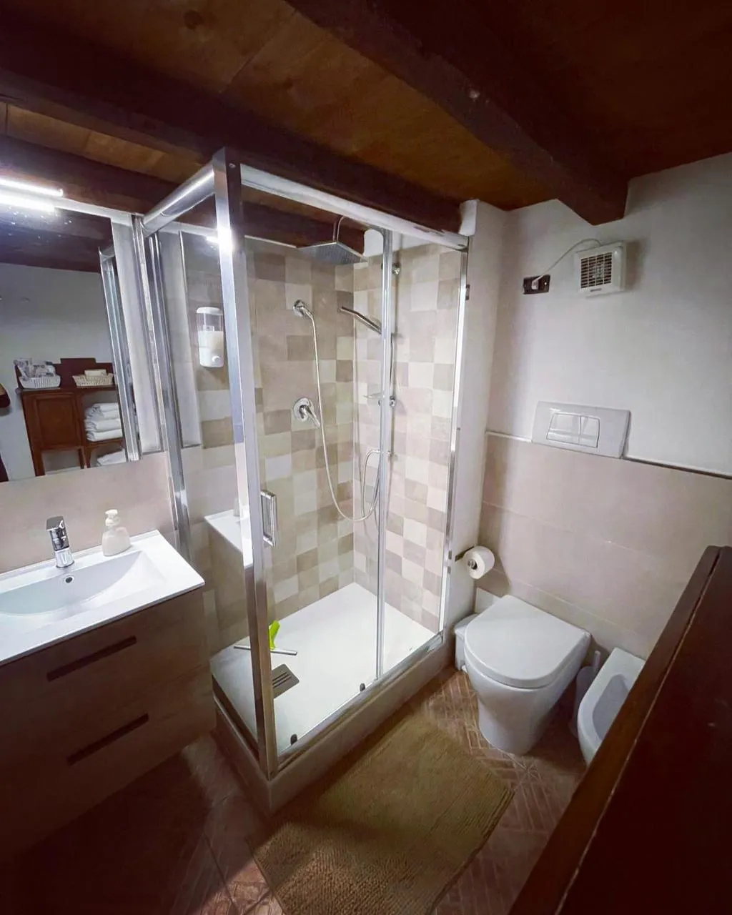 QUADRUPLE DELUXE Room, Kasa Kala, Palermo