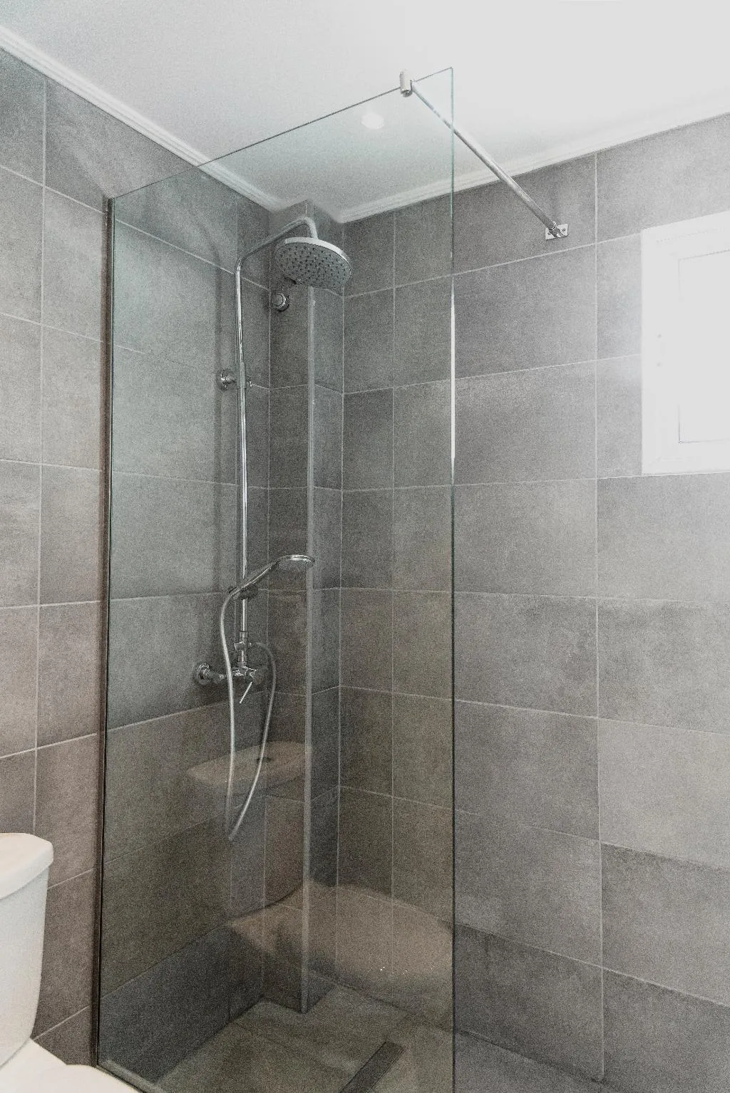 TRIPLE THREE BEDROOMS ONE BATHROOM Room, La Playa Grande, Corfu