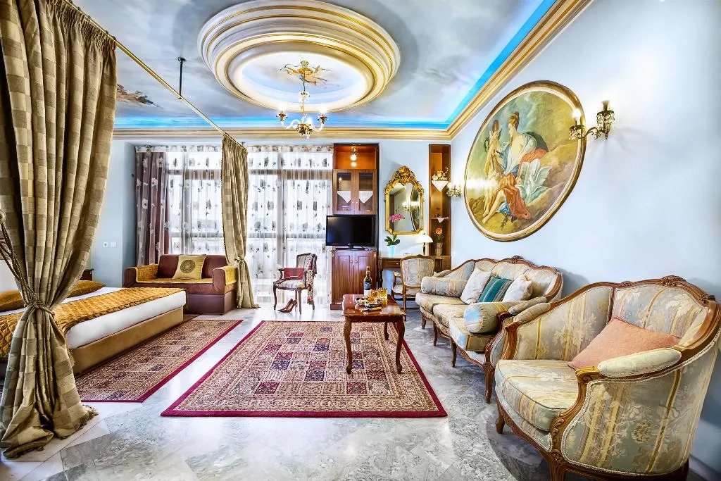 JUNIOR SUITE CITY VIEW Room, Imperial Palace | Classical Hotel Thessaloniki, Halkidiki