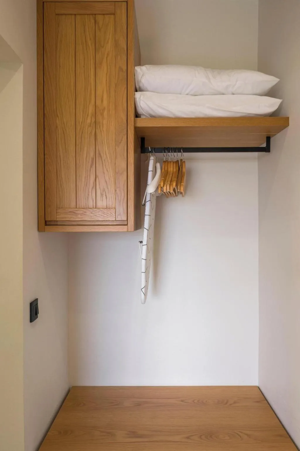 Room, Petritos Rooms And Studios, Crete