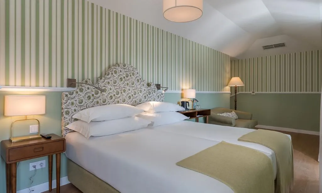 DOUBLE CLASSIC Room, Pestana Churchill Bay Pousada & Historic Hotel, Madeira