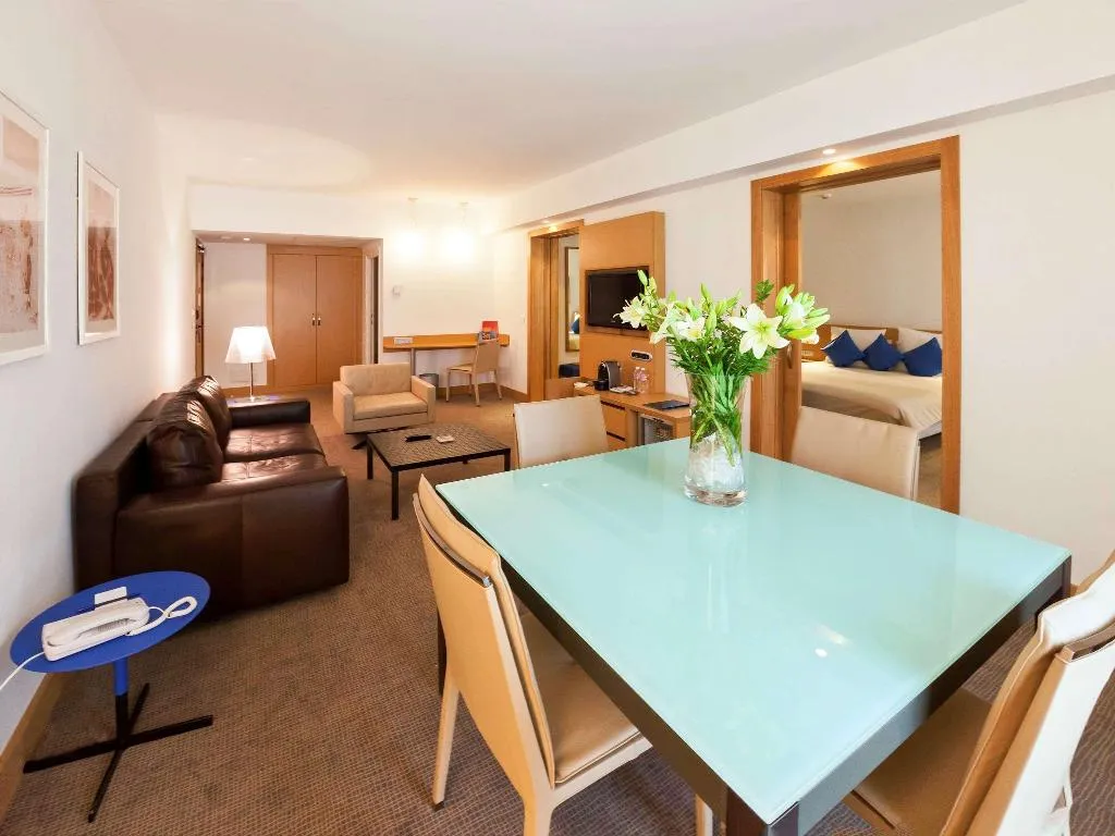 SINGLE SUPERIOR Room, Novotel Tunis, Tunisia