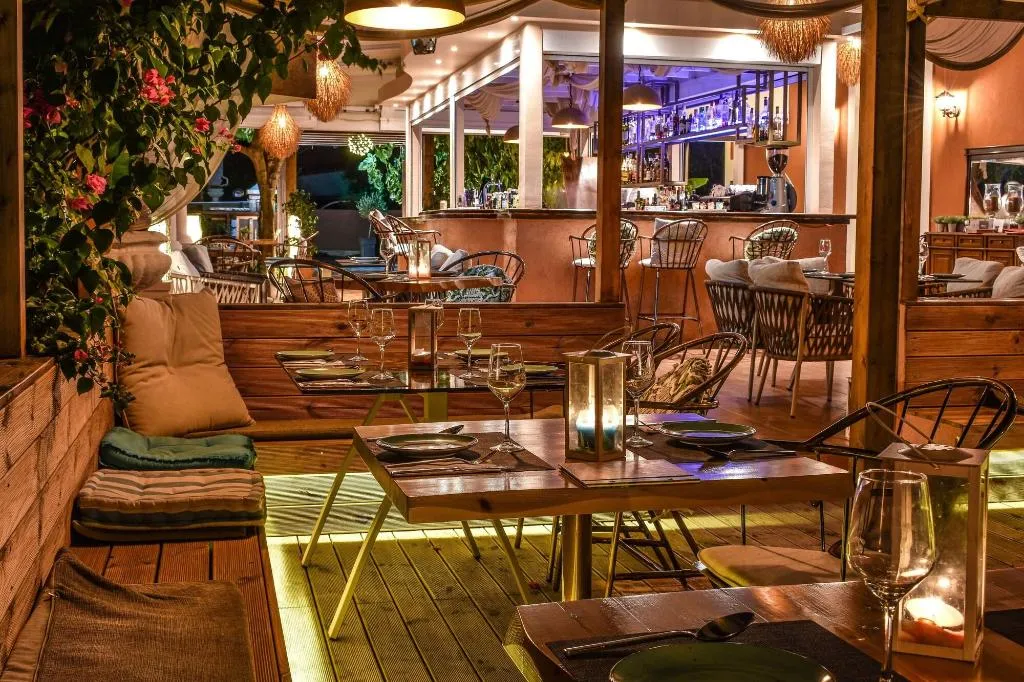 Restaurant, Aeolos Boutique Resort And Suites, Zante
