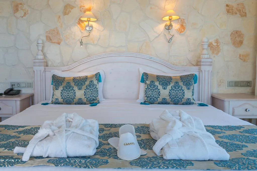 SUITE DELUXE Room, Oasis Hotel Kalkan +16, Dalaman