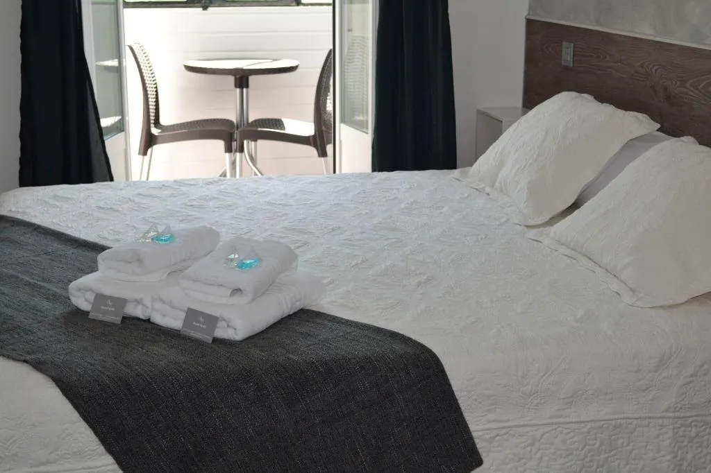 Room, Hostal Meyra, Madrid