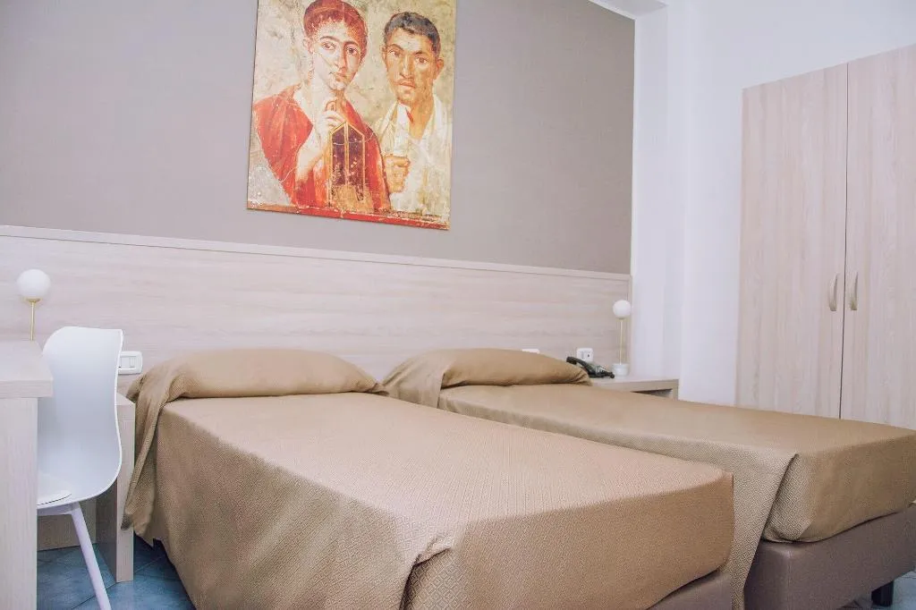 Room, Hotel Piccolo Sogno, Naples