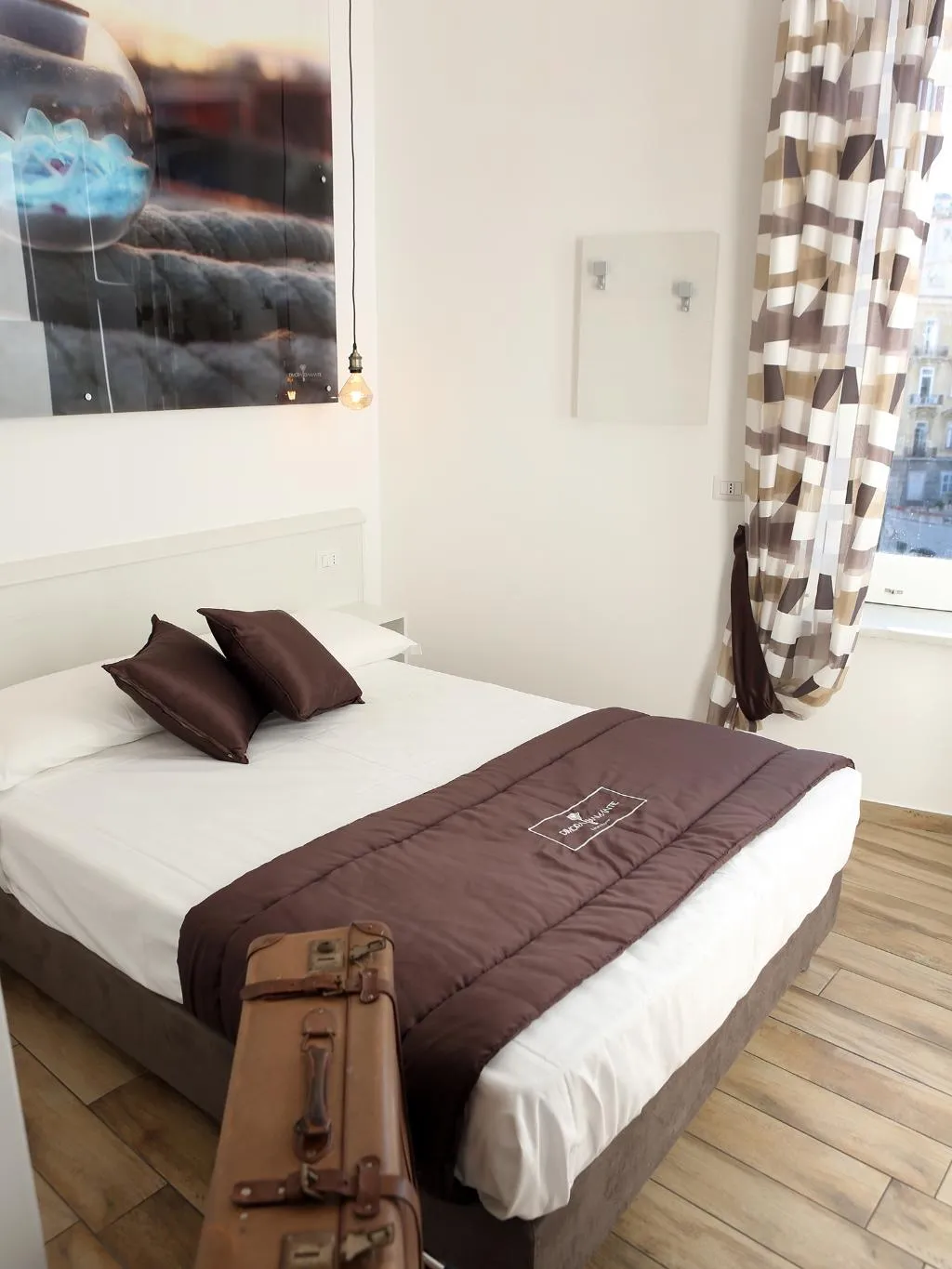 DOUBLE CLASSIC Room, DIMORA DIAMANTE room&breakfast, Naples