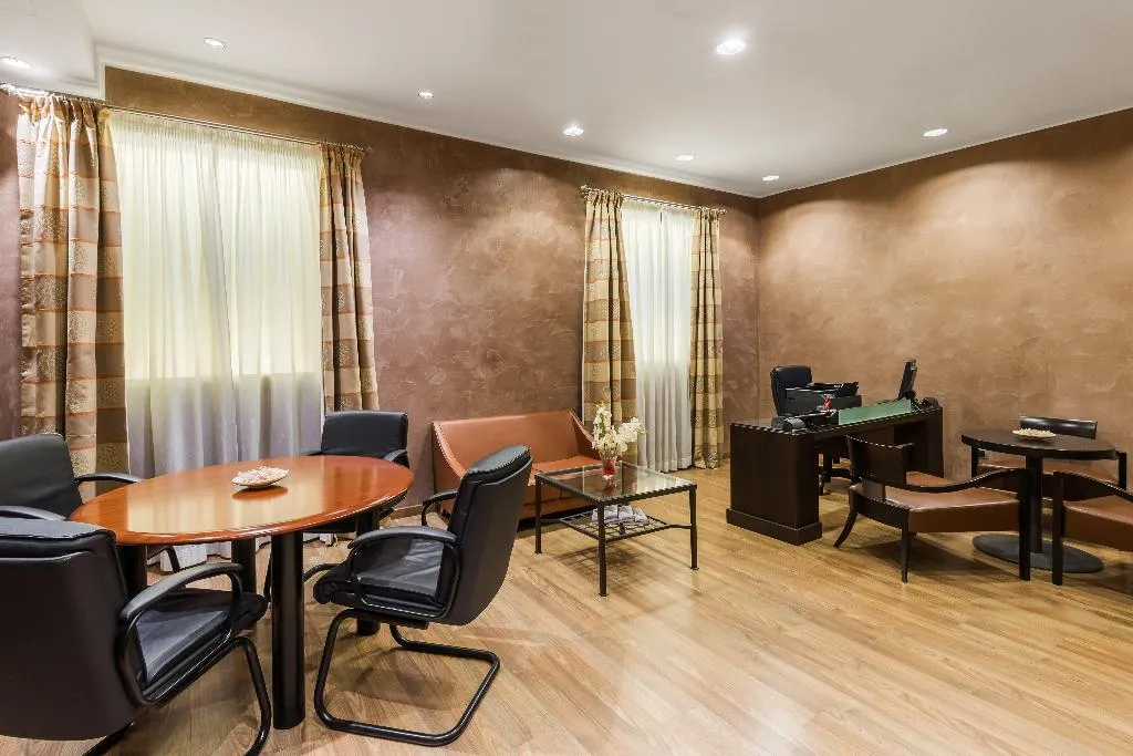 Conferences, Crowne Plaza Milan Malpensa Airport, Milan