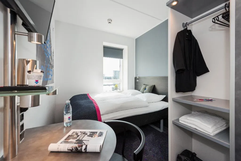 Double or Twin STANDARD Room, CABINN Copenhagen, Copenhagen