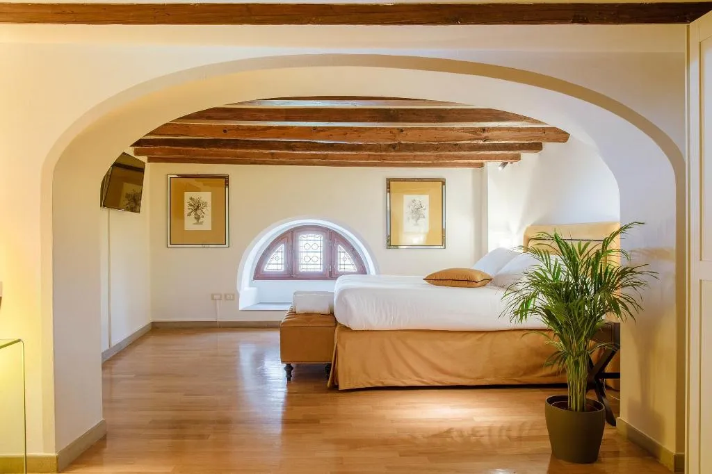 Room, Relais Tosinghi, Florence