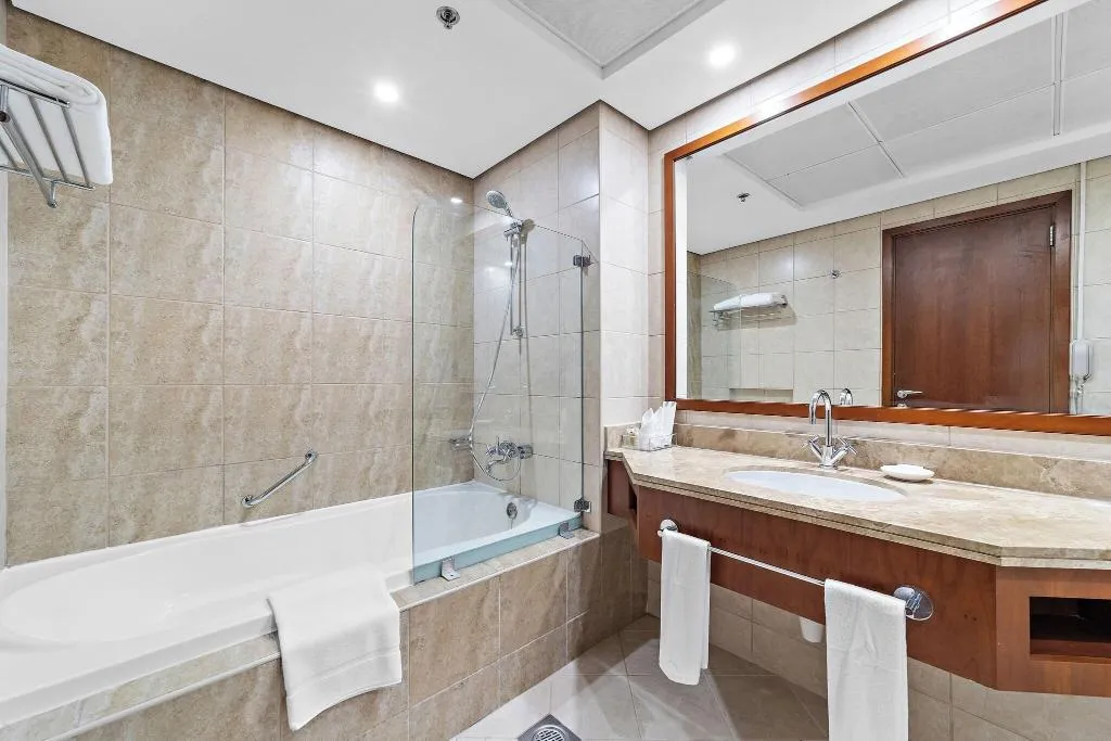 SUITE FOUR BEDROOMS Room, Blue Beach Tower The Walk JBR Dubai (ex JA Oasis), Dubai