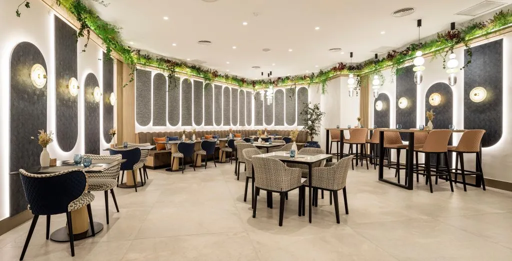 Bar, Ilunion Les Corts Spa, Barcelona
