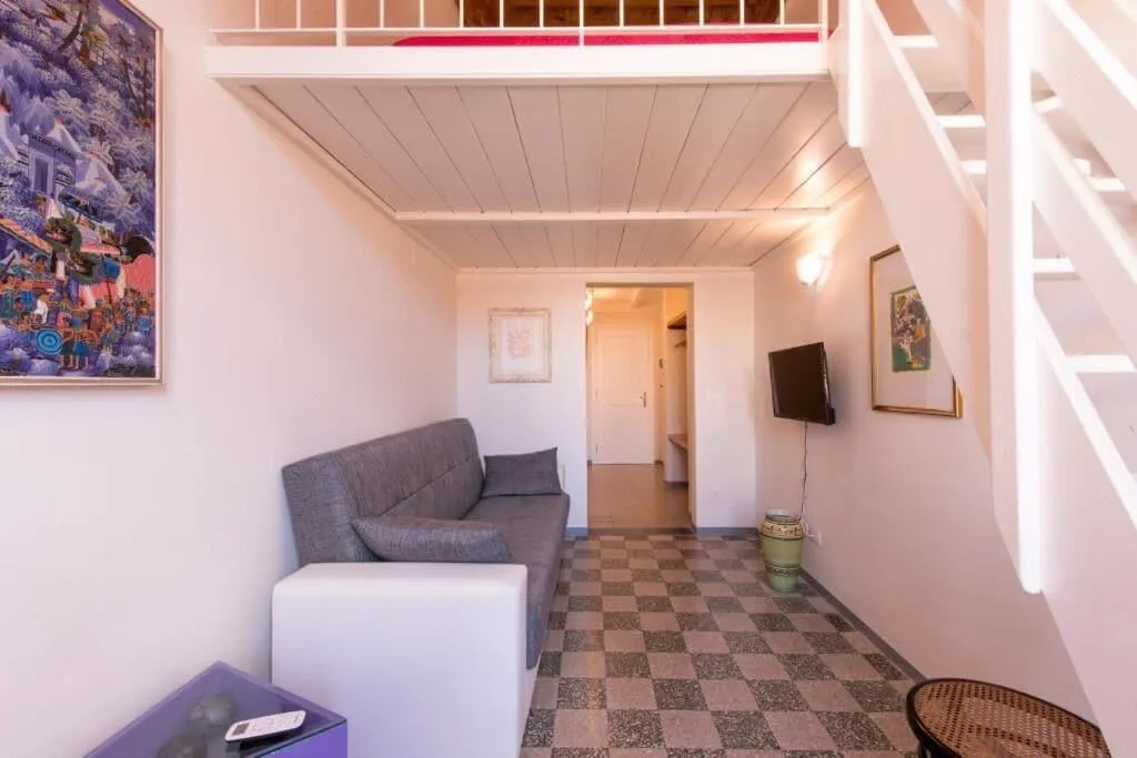Room, Paravia Suite, Florence