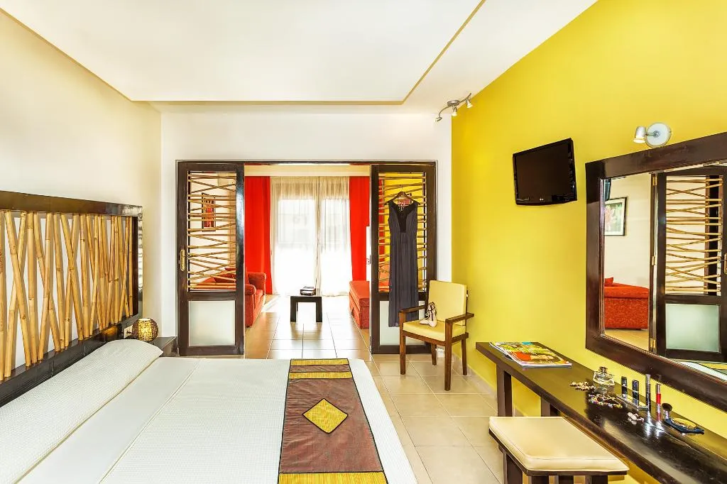 JUNIOR SUITE GARDEN VIEW Room, Xenios Possidi Paradise Hotel, Halkidiki