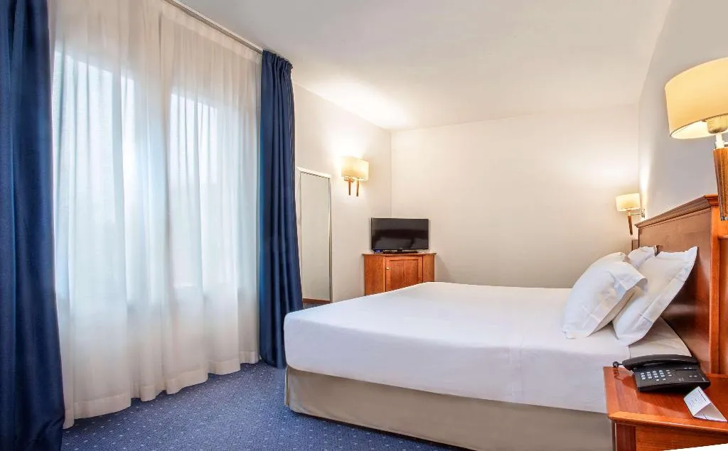 DOUBLE NON SMOKING Room, Best Western Titian Inn Hotel Treviso, Venice